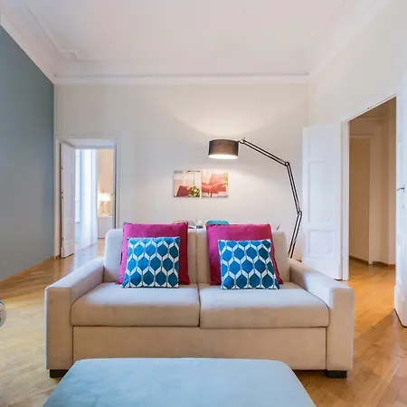 Family Rinascimento Palace Apartment *