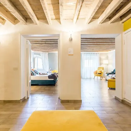 Apartment Family Rinascimento Palace